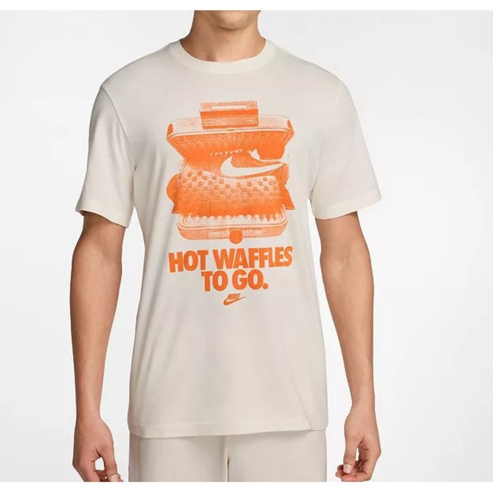Nike Mens Hot Waffles To Go T-Shirt Ivory Retro Waffle Shoe Medium AR4997-101